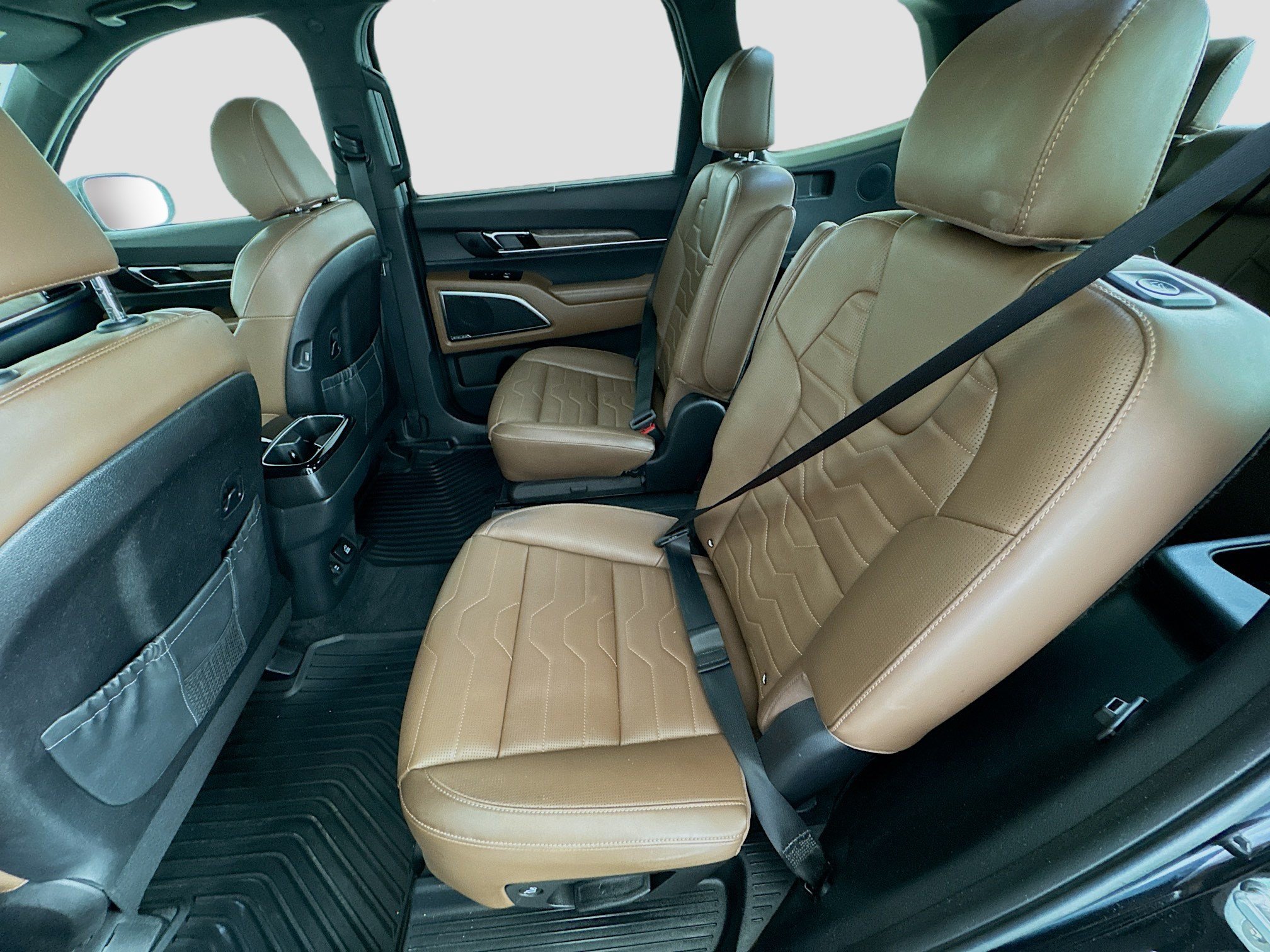 Used 2021 Kia Telluride SX w/ SX Prestige Package AWD/4WD image 16
