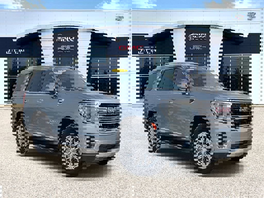 Used 2024 GMC Yukon SLT w/ SLT Luxury Package