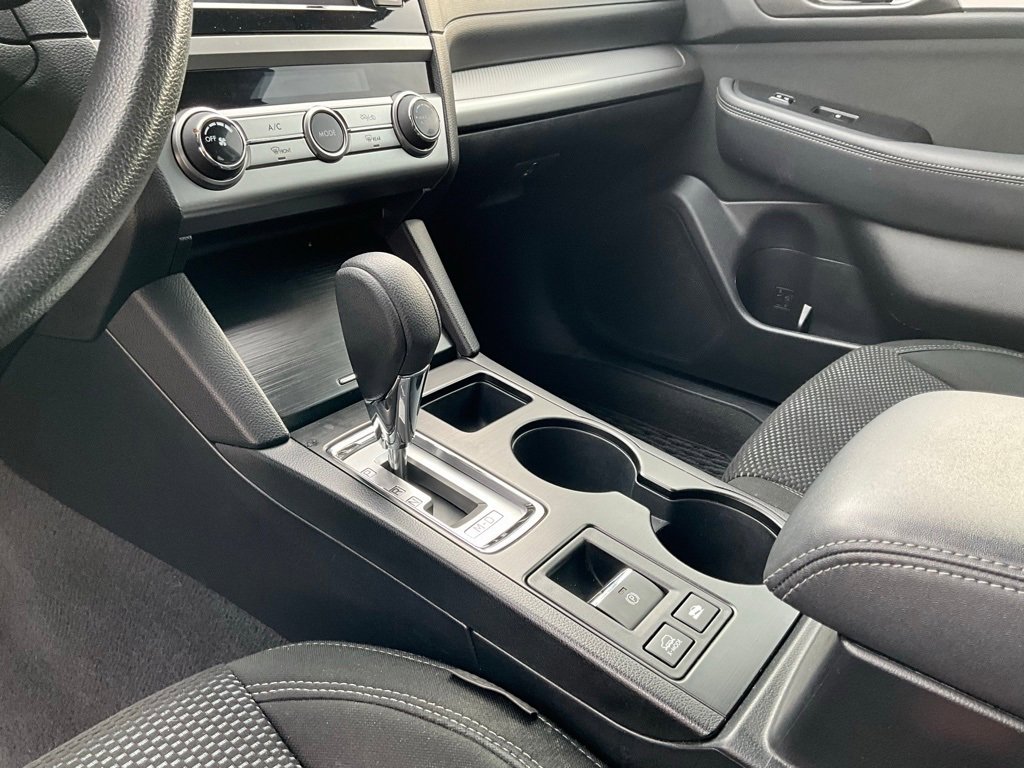 Used 2018 Subaru Outback 2.5i image 19