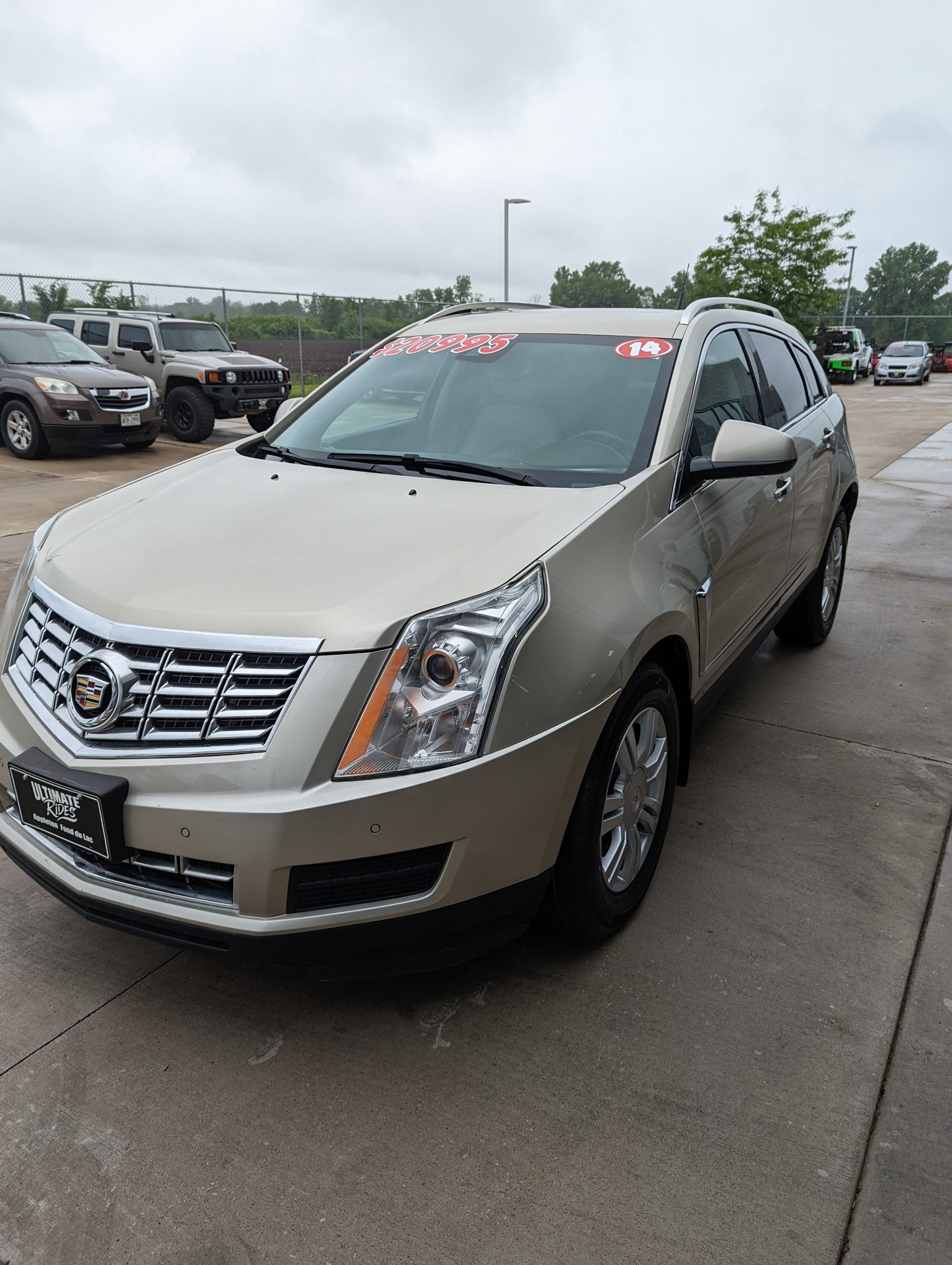 Used 2014 Cadillac SRX Luxury w/ Driver Awareness Package FWD image 9