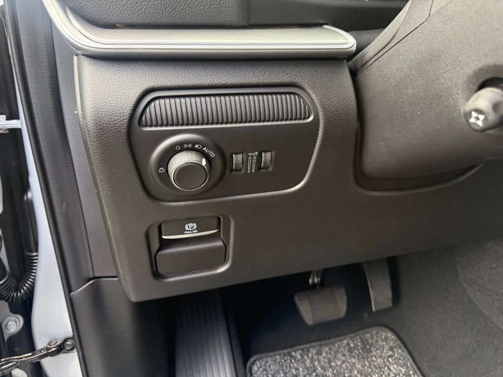 New 2026 Jeep Grand Wagoneer 4WD image 19