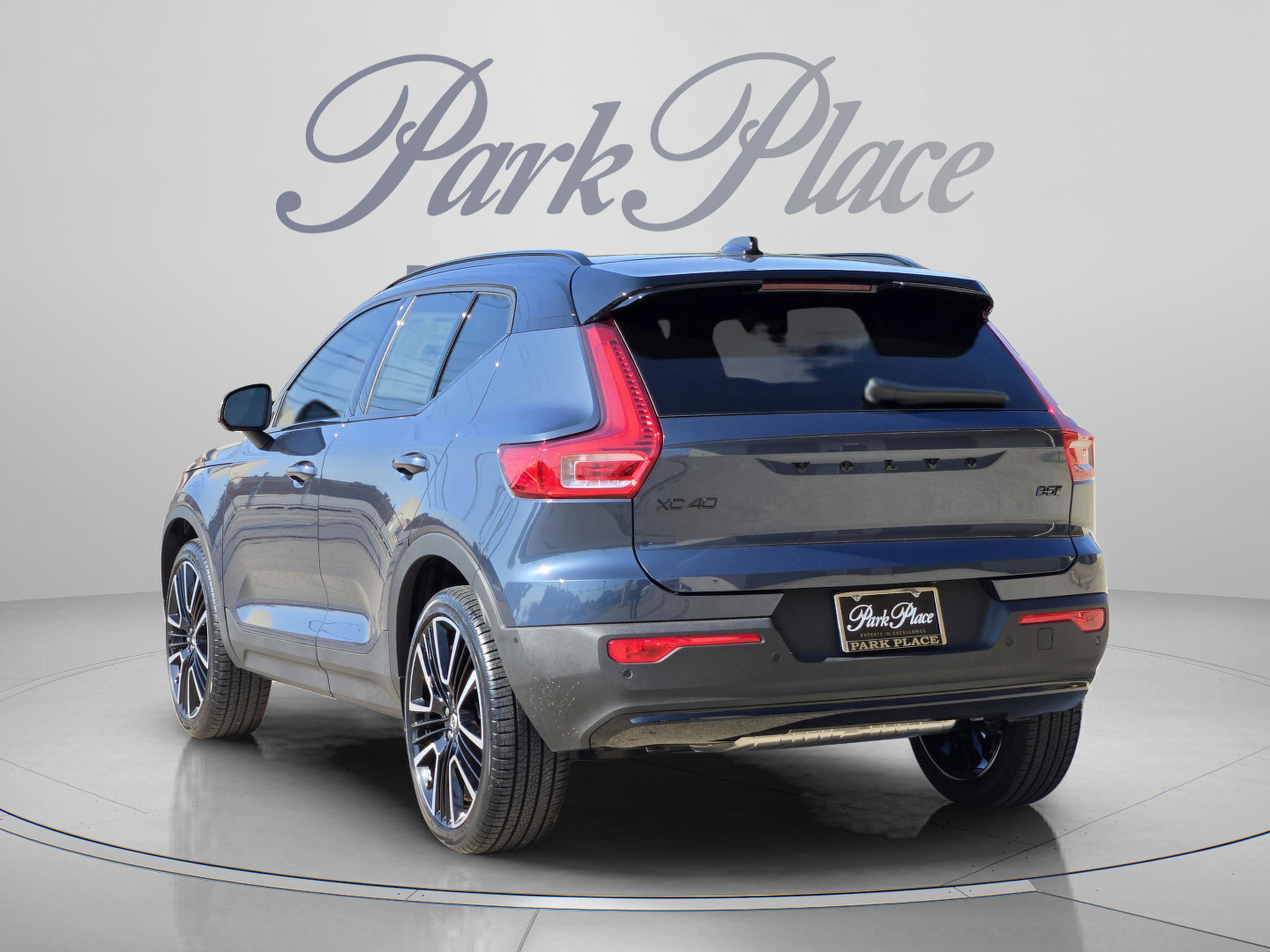 New 2026 Volvo XC40 B5 Ultra w/ Protection Package Premier AWD/4WD image 3