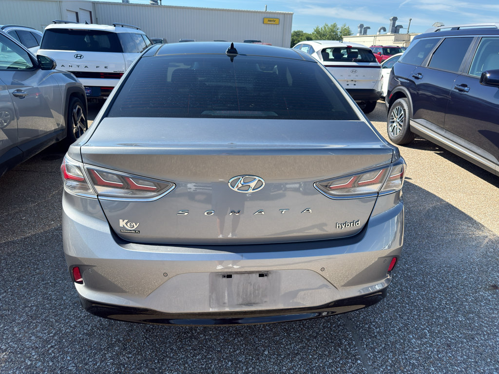 Used 2018 Hyundai Sonata Limited w/ Ultimate Package 02 FWD image 4