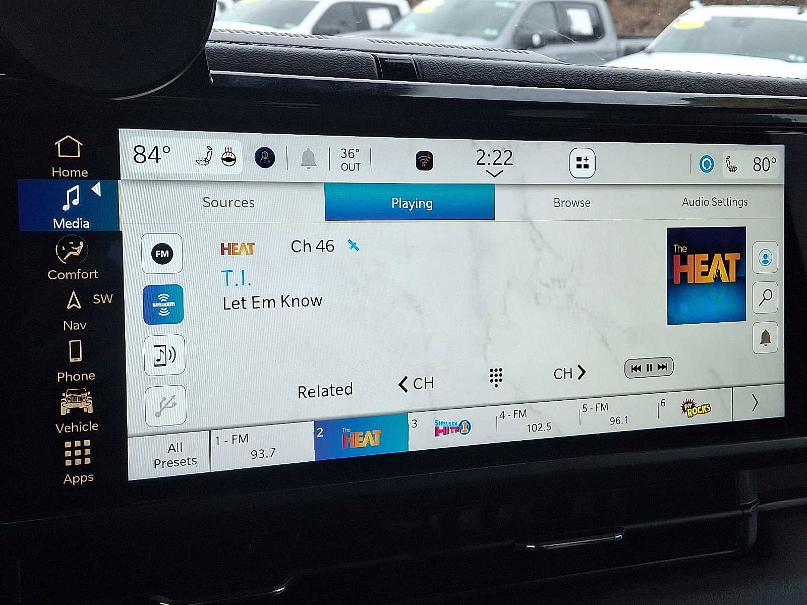 Used 2025 Jeep Gladiator Mojave AWD/4WD image 17