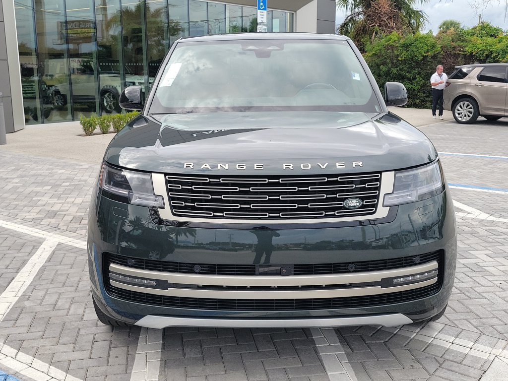 New 2027 Land Rover Range Rover SE AWD/4WD image 8