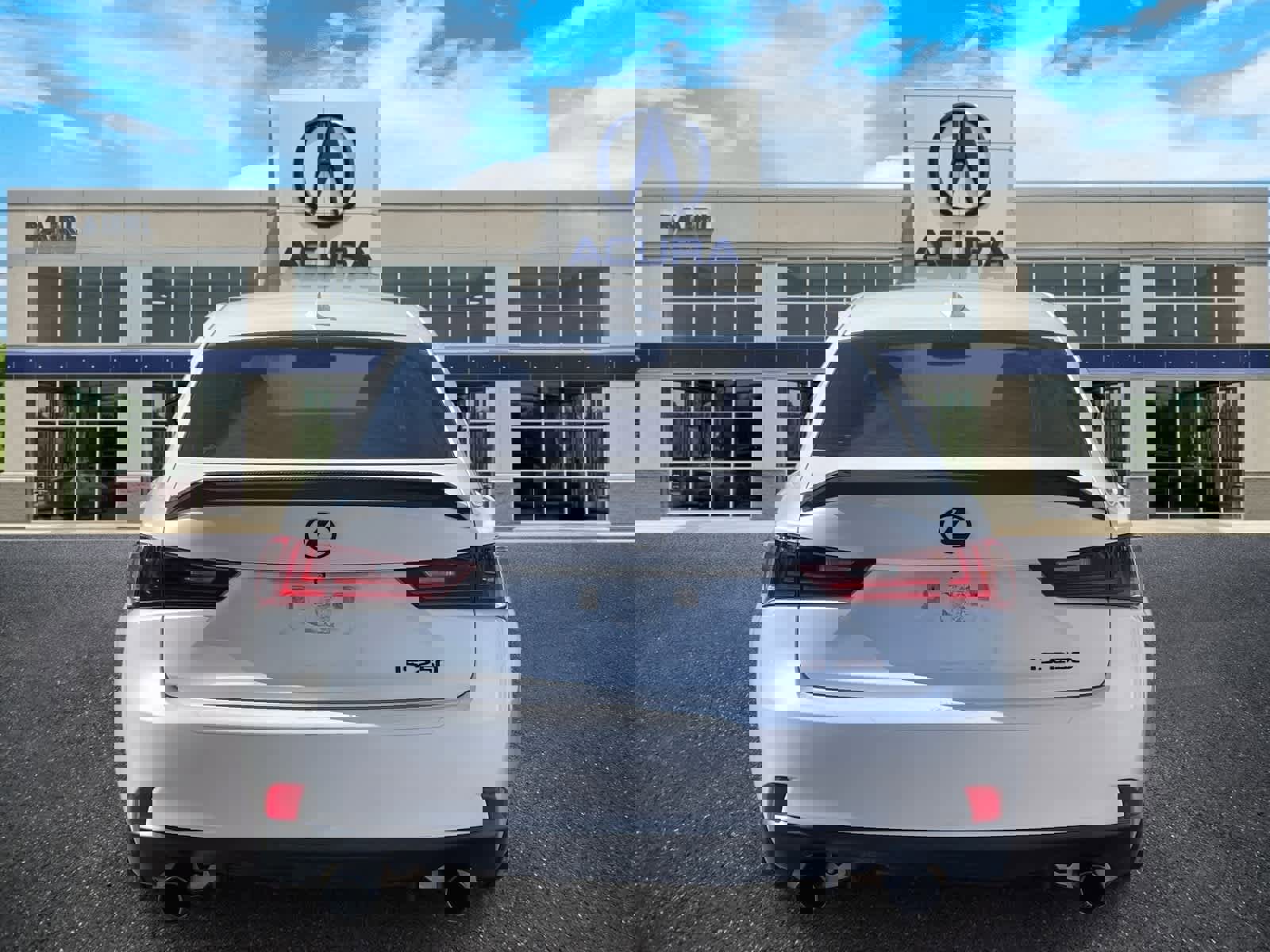 Used 2015 Lexus IS 250 image 4