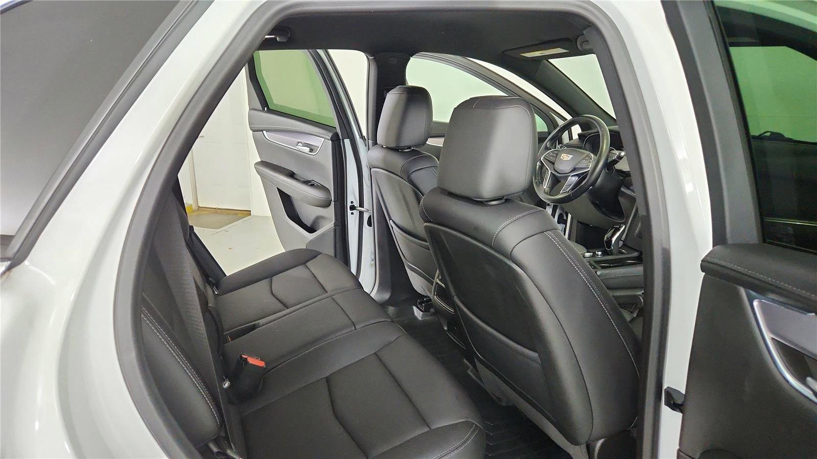 Used 2023 Cadillac XT5 Luxury image 26