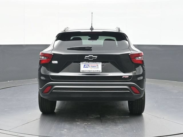 New 2026 Chevrolet Trax RS w/ Sunroof Package FWD image 8