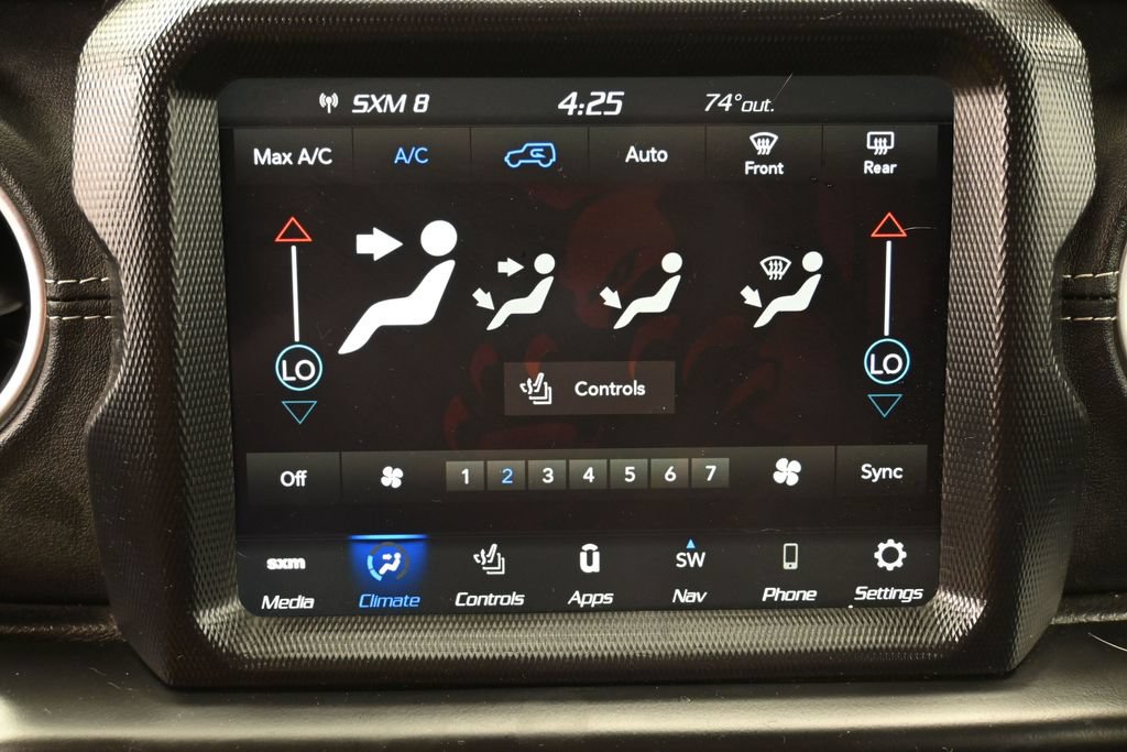 Used 2023 Jeep Wrangler Unlimited Sahara w/ Cold Weather Group AWD/4WD image 15