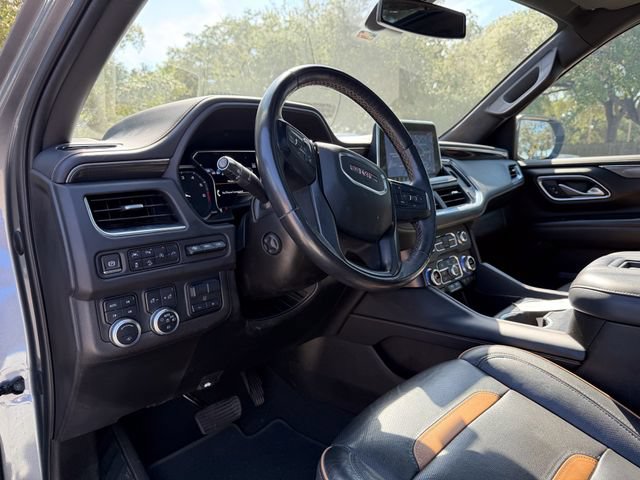 Used 2021 GMC Yukon XL AT4 w/ AT4 Premium Plus Package AWD/4WD image 8