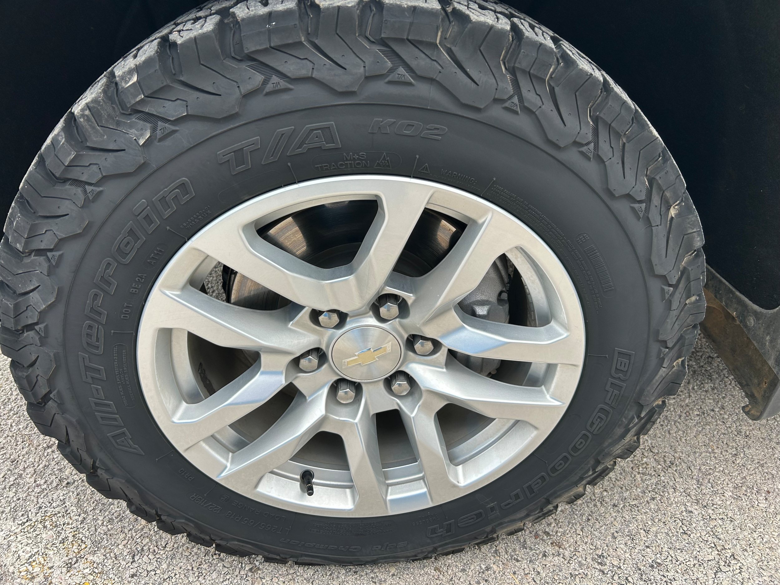 Used 2019 Chevrolet Silverado 1500 LTZ w/ LTZ Plus Package AWD/4WD image 7