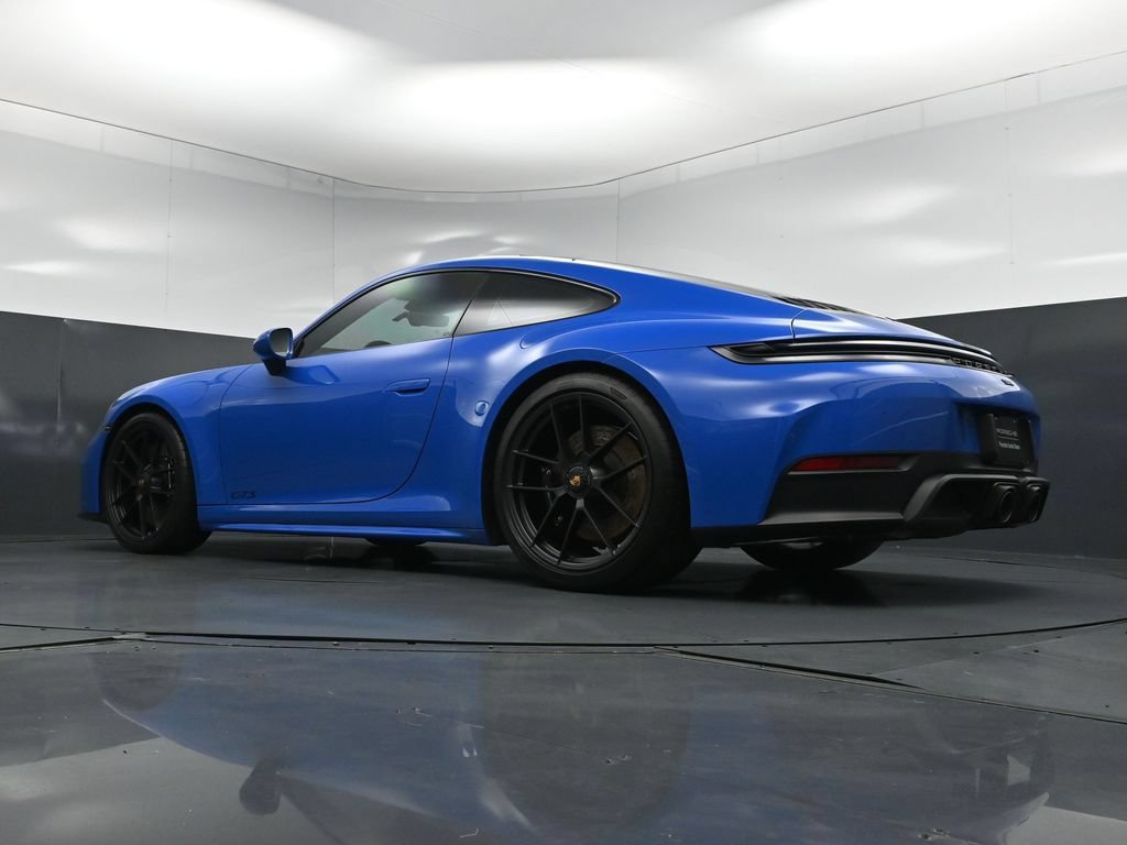 Used 2025 Porsche 911 Carrera GTS RWD image 25