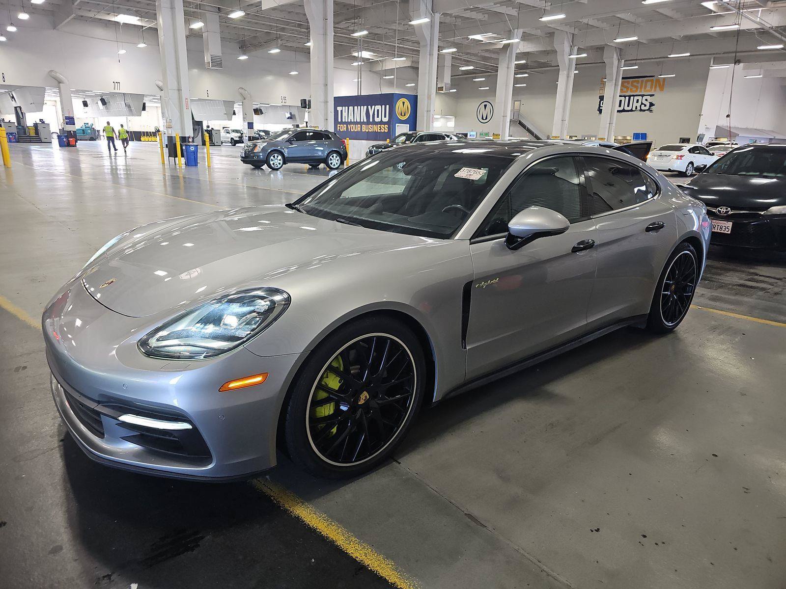 Used 2018 Porsche Panamera 4 AWD/4WD image 3