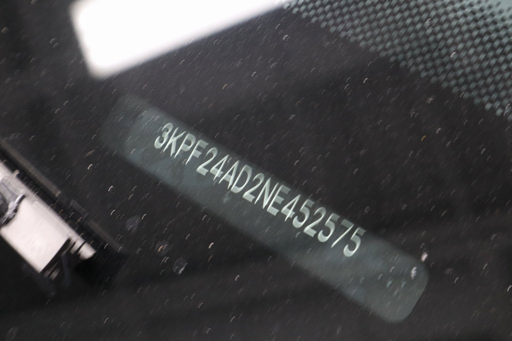 Used 2022 Kia Forte LXS image 32