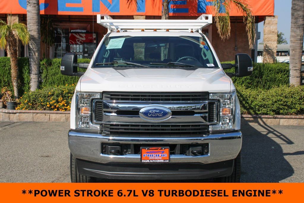 Used 2019 Ford F350 XLT image 3