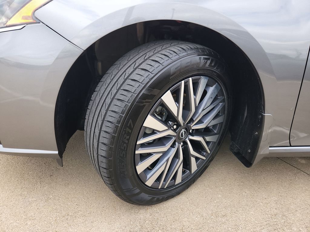 Certified 2023 Nissan Altima 2.5 SV image 30