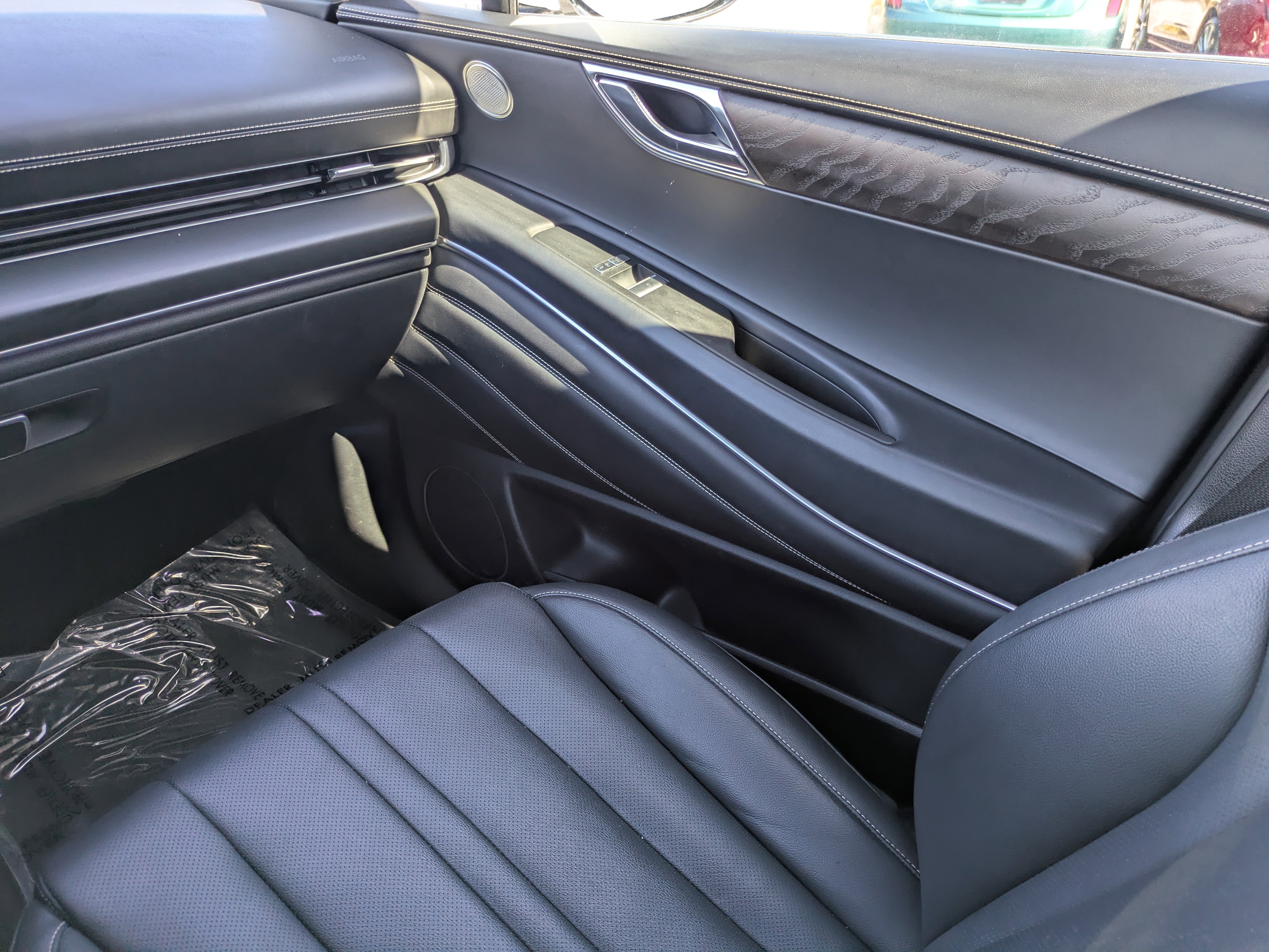 Used 2024 Genesis GV80 2.5T image 13