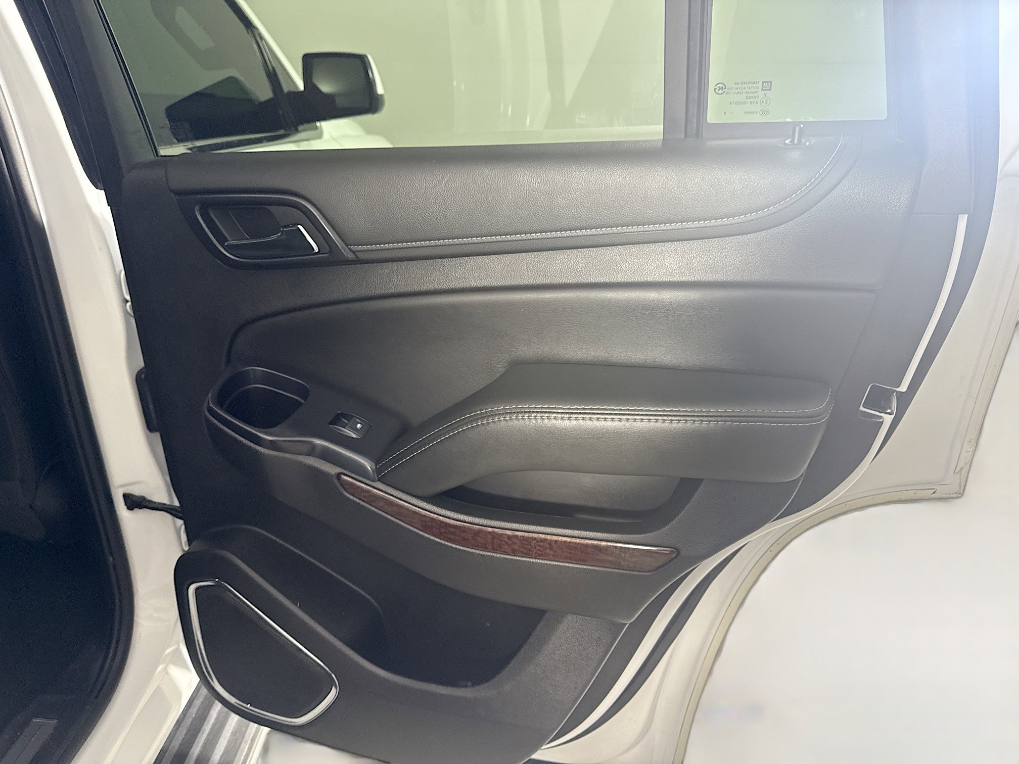 Used 2018 GMC Yukon SLT w/ HD Trailering Package image 27