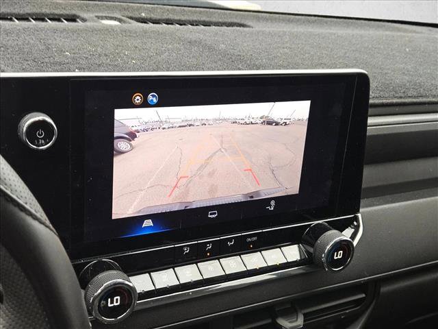 Used 2025 Chevrolet Colorado Trail Boss AWD/4WD image 10