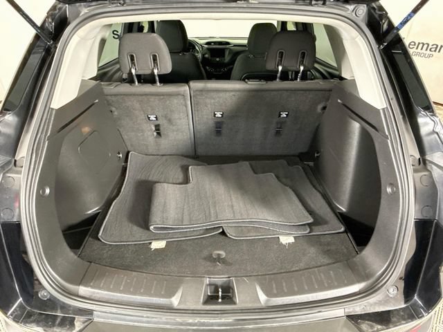 Used 2023 Chevrolet TrailBlazer LT FWD image 24