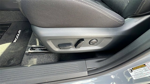 New 2026 Nissan Rogue SV image 21