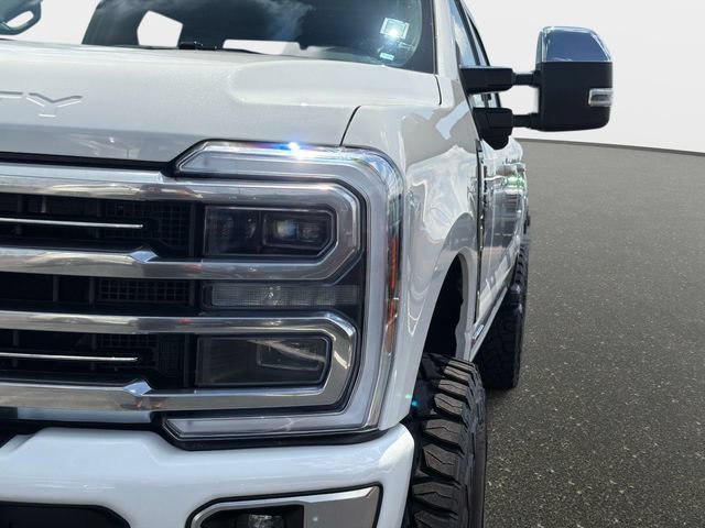 Used 2025 Ford F350 Platinum w/ Platinum Plus Package AWD/4WD image 9