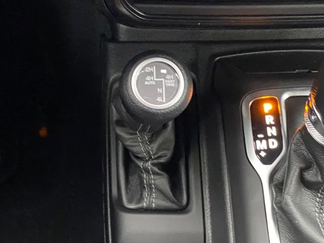 Used 2024 Jeep Wrangler Unlimited w/ Convenience Group image 17