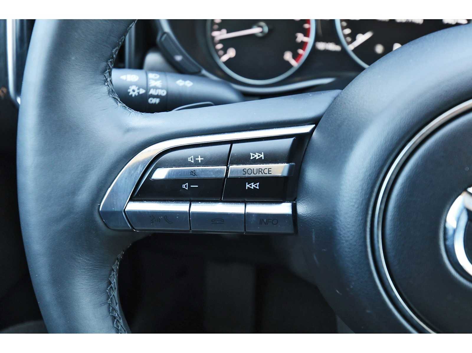 Used 2024 MAZDA CX-50 2.5 Turbo w/ Premium Plus Pkg image 15