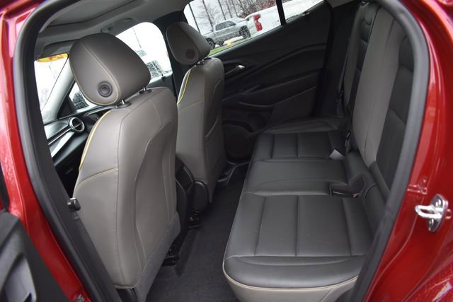 Certified 2024 Chevrolet Trax ACTIV w/ Sunroof Package image 19