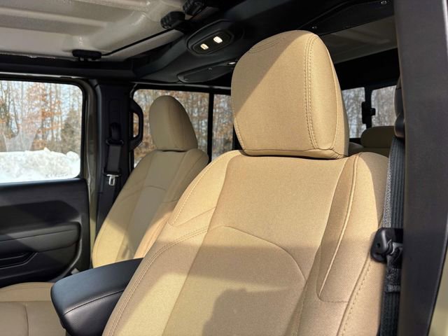 New 2026 Jeep Gladiator Sport image 10