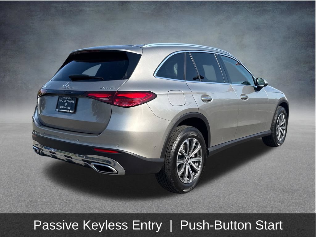 Used 2024 Mercedes-Benz GLC 300 4MATIC image 9