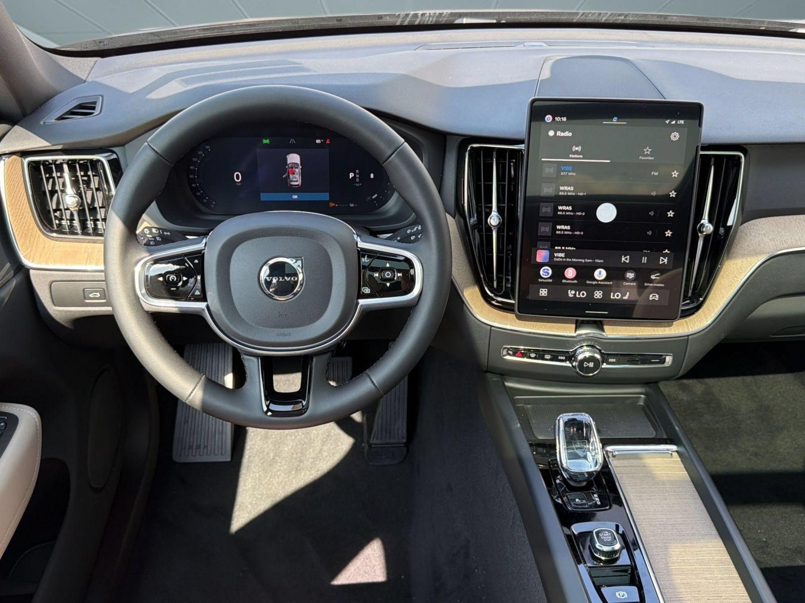 New 2026 Volvo XC60 B5 Plus w/ Climate Package AWD/4WD image 28