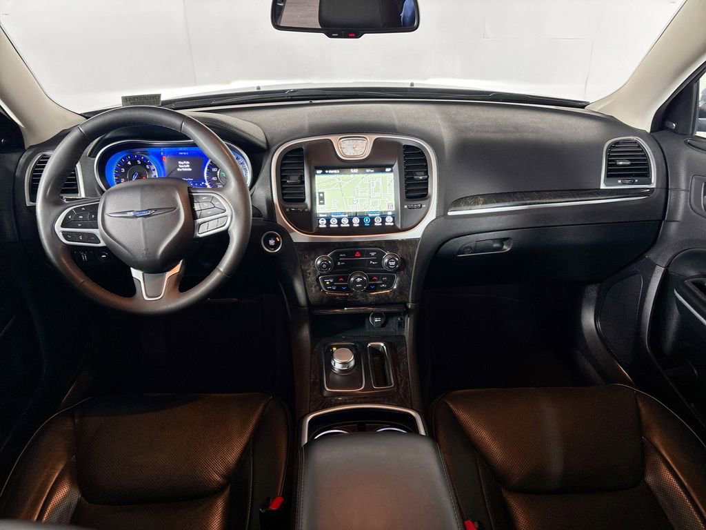 Used 2023 Chrysler 300 Touring L w/ Popular Equipment Group image 12