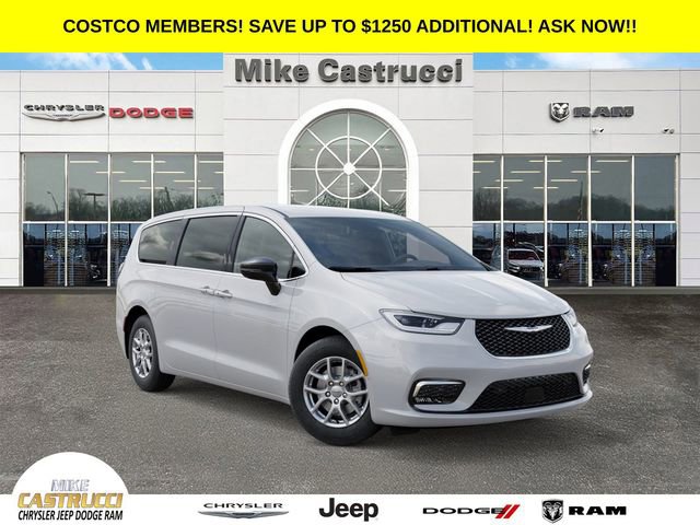 New 2026 Chrysler Pacifica Select