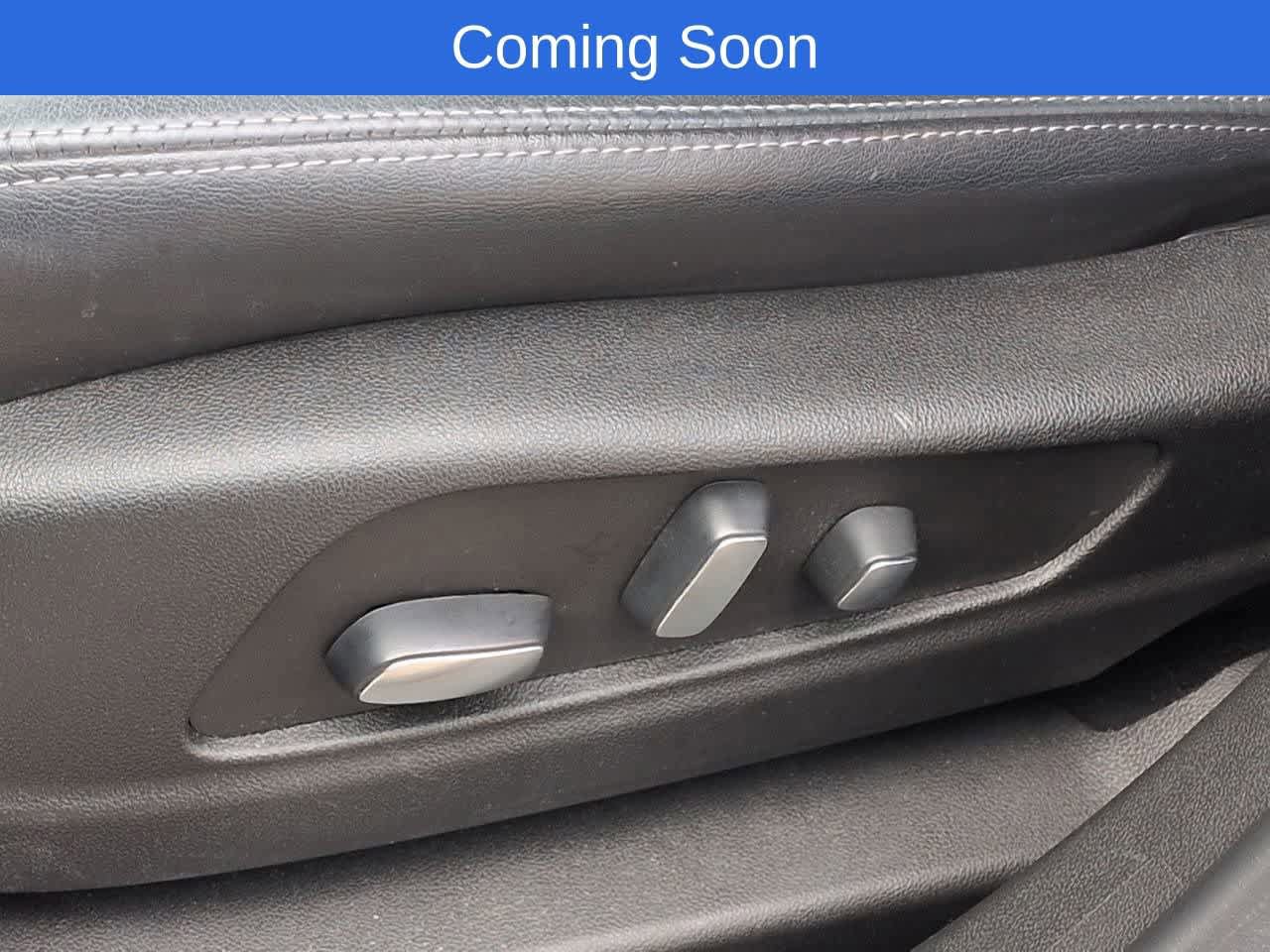 Used 2023 Cadillac XT5 Premium Luxury AWD/4WD image 17
