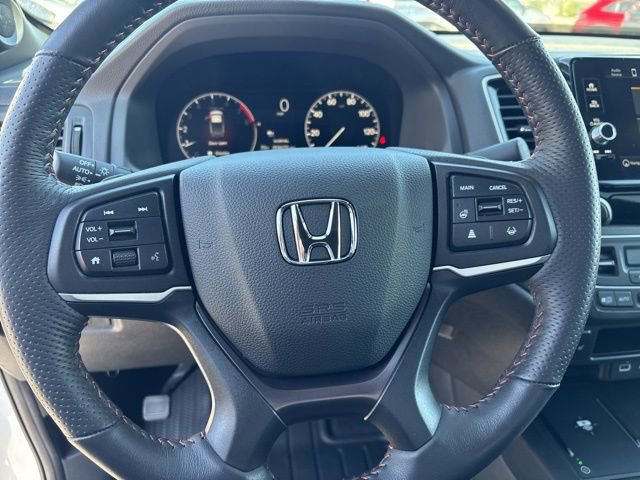Used 2025 Honda Ridgeline TrailSport image 14