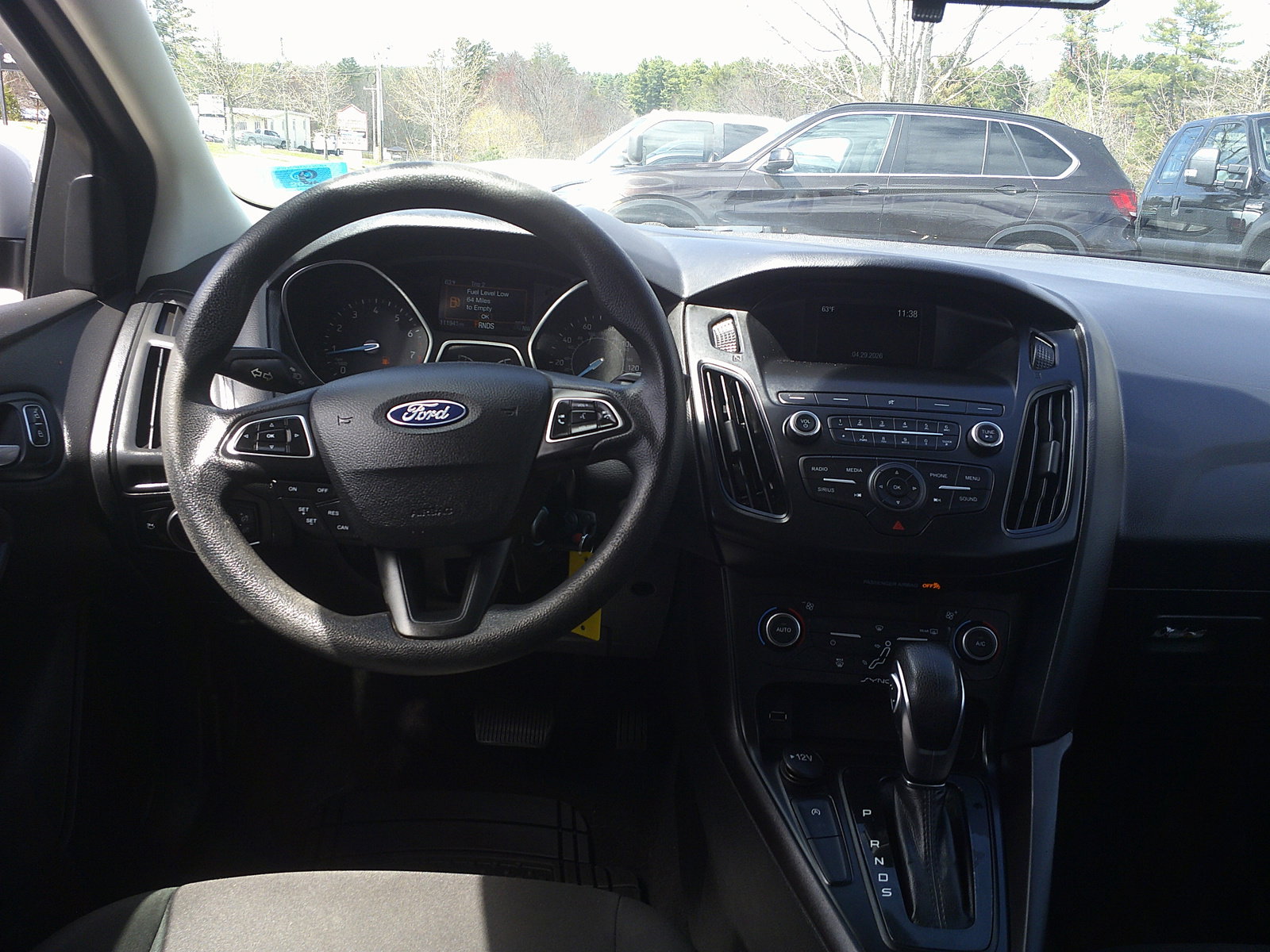 Used 2018 Ford Focus SE FWD image 14