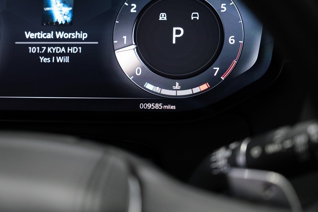 Used 2024 Land Rover Range Rover SE image 18