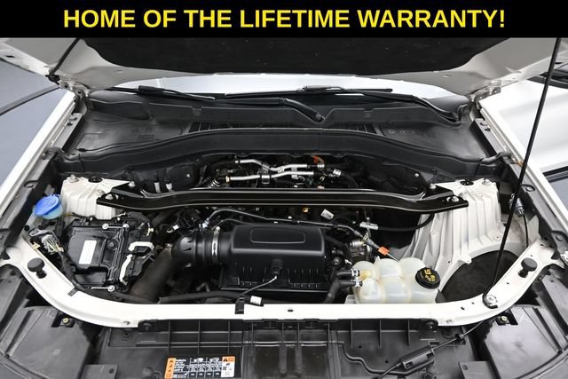 Used 2021 Ford Explorer Limited w/ Equipment Group 301A AWD/4WD image 57