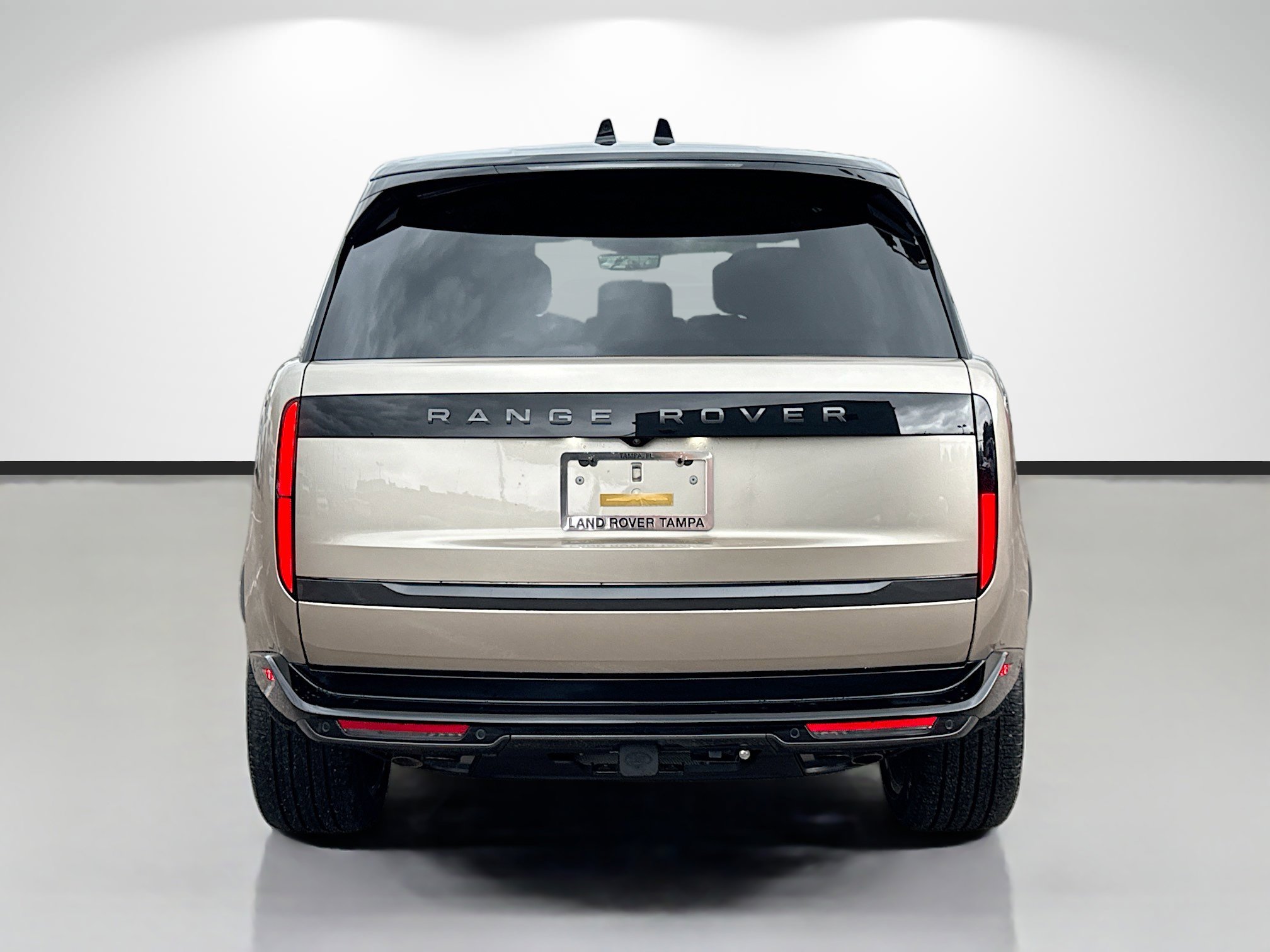 New 2026 Land Rover Range Rover Autobiography image 4