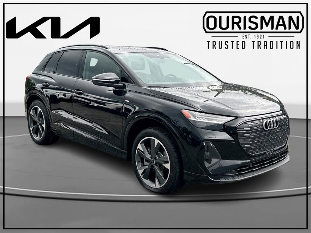 Used 2024 Audi Q4 e-tron Prestige w/ Black Optic Package