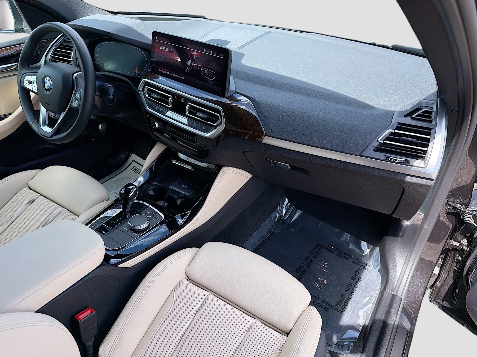Used 2025 BMW X4 xDrive30i image 14