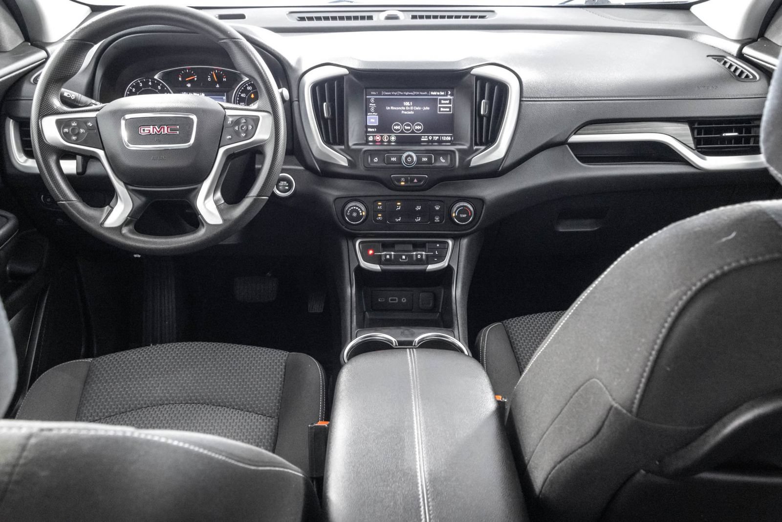 Used 2024 GMC Terrain SLE AWD/4WD image 22