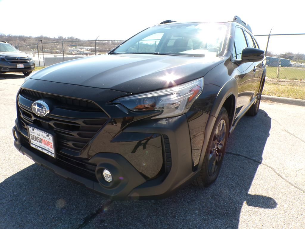 Used 2023 Subaru Outback Onyx Edition image 1
