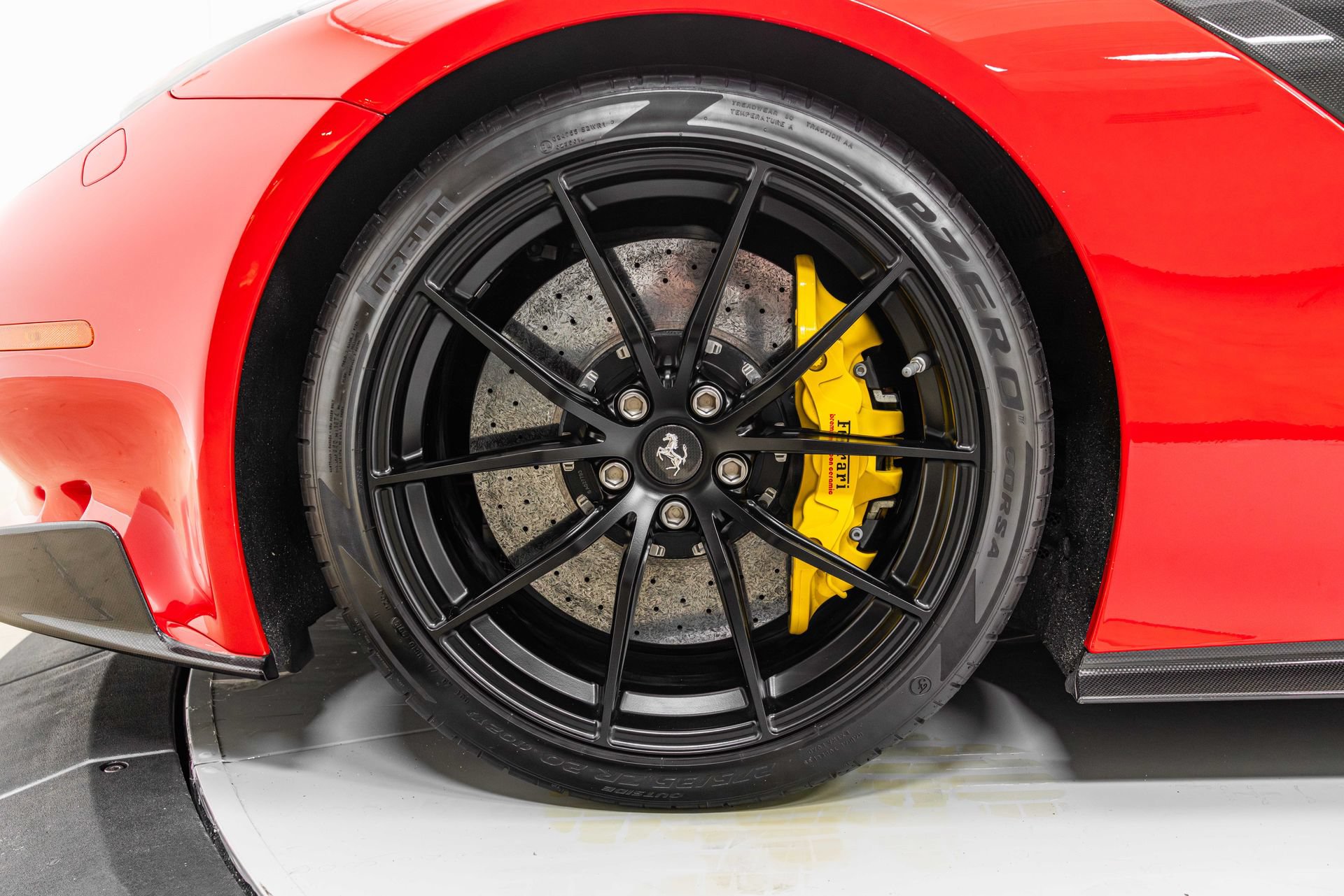 Certified 2016 Ferrari F12tdf RWD image 14