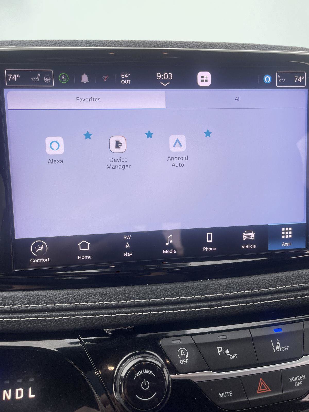Used 2023 Chrysler Pacifica Limited w/ Uconnect Theater Family Group FWD image 11