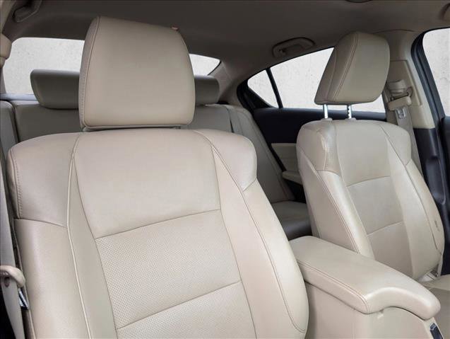 Used 2017 Acura ILX w/ Premium Package image 18