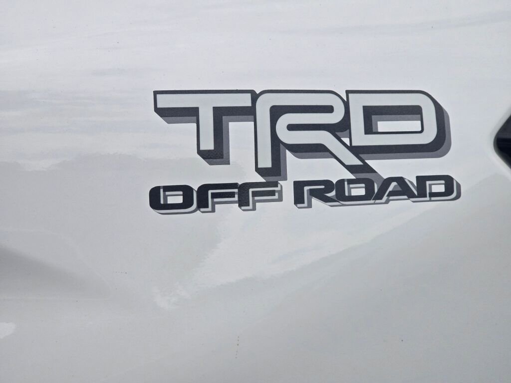 Used 2024 Toyota Tacoma TRD Off-Road image 18