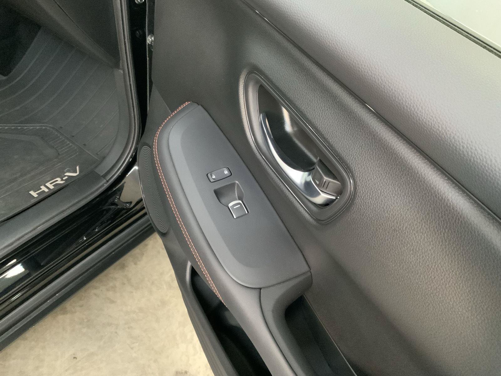 Used 2023 Honda HR-V Sport image 30