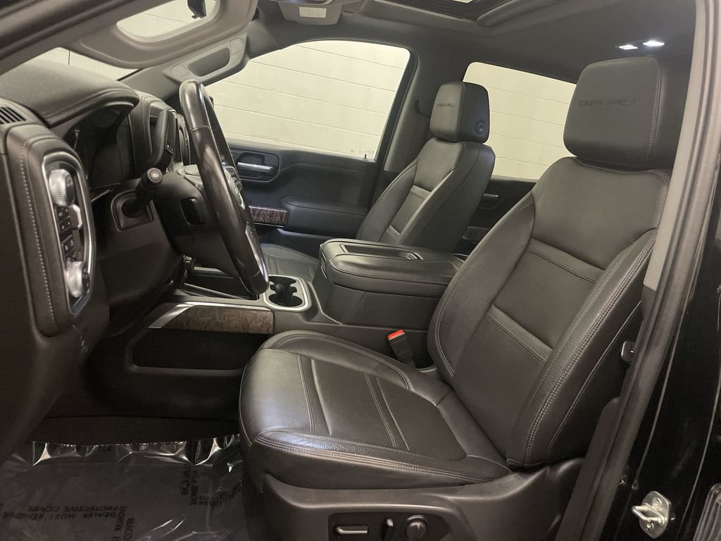 Used 2021 GMC Sierra 1500 Denali w/ Denali Ultimate Package AWD/4WD image 13